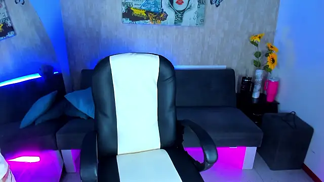 nova sex01 online show from 03/30/26, 08:32