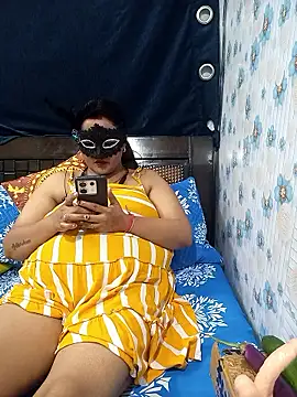 tina8th online show from 10/28/25, 05:48