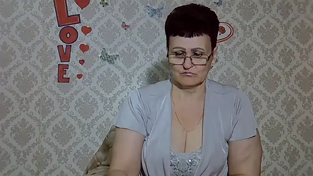 PaulaGolden online show from 09/10/25, 08:25