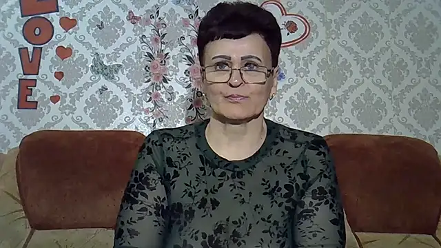 PaulaGolden online show from 04/21/26, 07:28