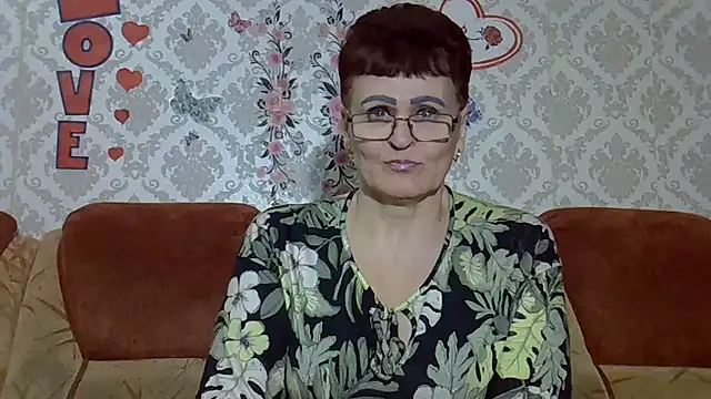 PaulaGolden online show from 06/19/26, 06:56