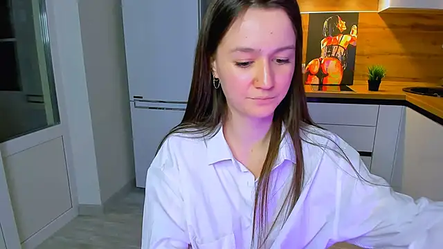 Snapshot of ameli_moon chatting on 03/15/25, 04:43 ameli moon online show from 03/15/25, 04:43