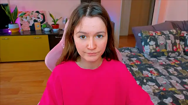 Snapshot of ameli_moon chatting on 09/21/25, 01:02 ameli moon online show from 09/21/25, 01:02