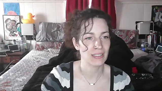 Snapshot of Adorable_as_duk chatting on 04/01/26, 06:16 Adorable as duk online show from 04/01/26, 06:16