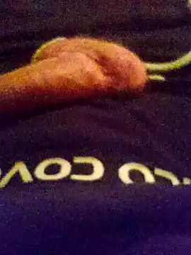 Snapshot of HastLuster chatting on 12/18/24, 09:29 HastLuster online show from 12/18/24, 09:29