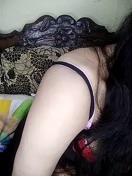 Snapshot of Fair-magic-woman chatting on 11/01/25, 07:05 Fair-magic-woman online show from 11/01/25, 07:05