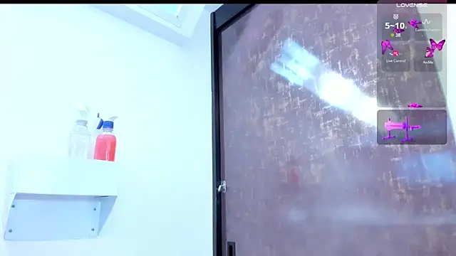 zoi jazmin online show from 04/06/26, 04:46