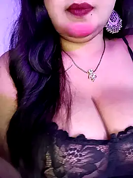 Suhanakhan00 online show from 10/25/25, 06:13