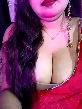 Suhanakhan00 online show from 04/11/26, 08:07