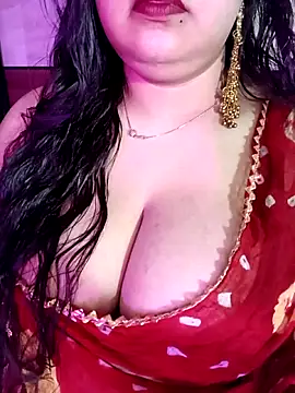 Snapshot of Suhanakhan00 chatting on 05/29/26, 12:25 Suhanakhan00 online show from 05/29/26, 12:25