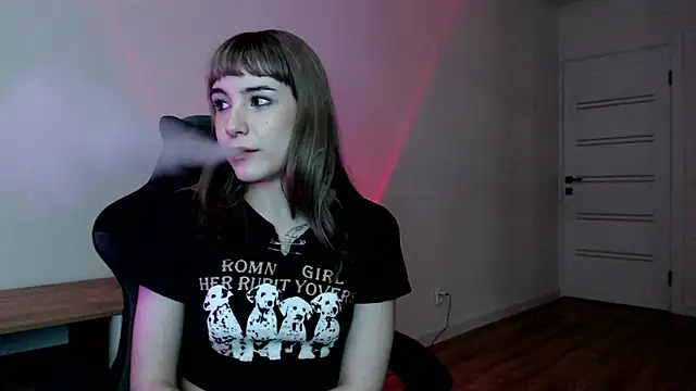 Snapshot of Princess_Shy___ chatting on 03/07/25, 05:06 Princess Shy online show from 03/07/25, 05:06