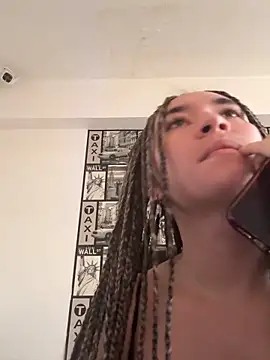 Sophie LS online show from 02/10/26, 12:42