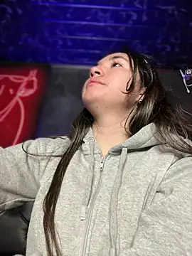 Sophie LS online show from 04/19/26, 12:04