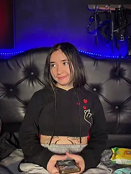 Sophie LS online show from 04/23/26, 12:23