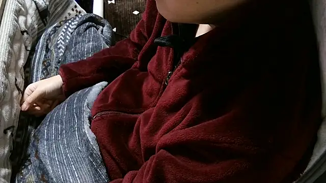 cinnabar red online show from 04/06/26, 03:37