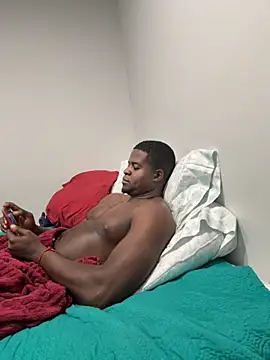 Snapshot of panteranegra809 chatting on 11/08/25, 05:40 panteranegra809 online show from 11/08/25, 05:40