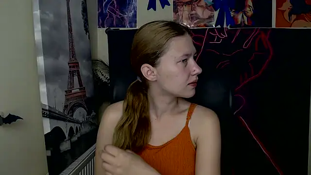 Snapshot of StellaCRL chatting on 05/13/26, 06:11 StellaCRL online show from 05/13/26, 06:11