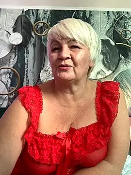 Laura Millf online show from 09/26/25, 11:03