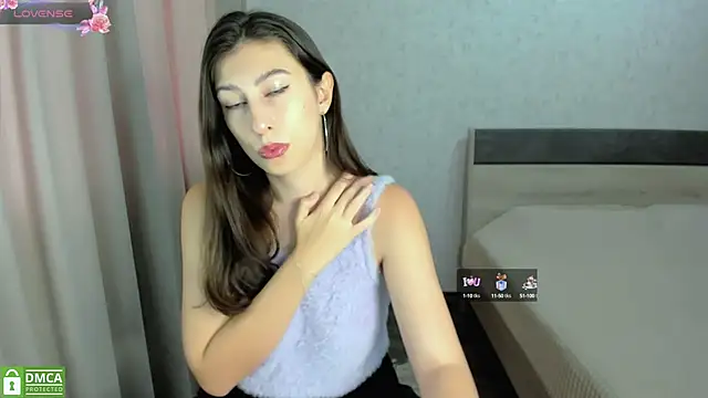 Snapshot of briannababy_ chatting on 09/16/25, 12:06 briannababy  online show from 09/16/25, 12:06