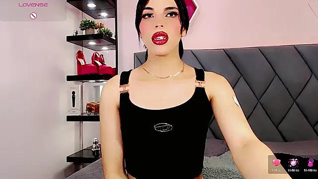 Snapshot of CandyJoselyn chatting on 09/29/25, 12:54 CandyJoselyn online show from 09/29/25, 12:54