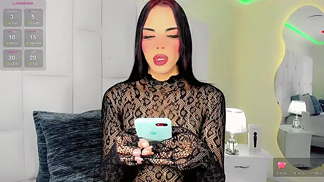 Snapshot of CandyJoselyn chatting on 11/01/25, 12:51 CandyJoselyn online show from 11/01/25, 12:51