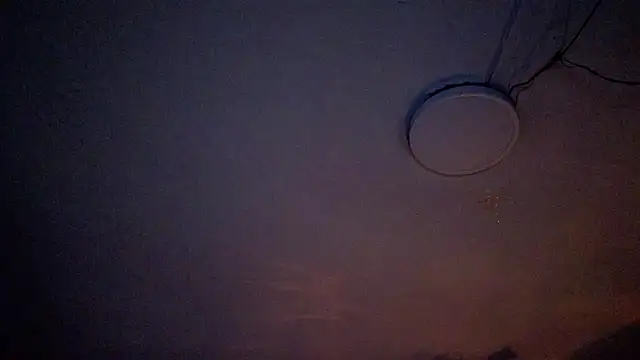 Snapshot of MollyBigBoobs12 chatting on 01/08/26, 09:33 MollyBigBoobs12 online show from 01/08/26, 09:33