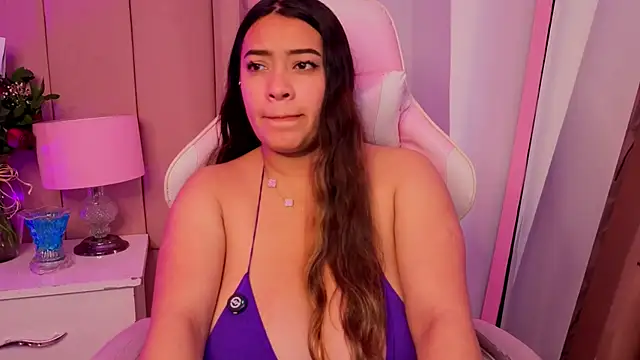 Snapshot of MollyBigBoobs12 chatting on 02/23/26, 09:12 MollyBigBoobs12 online show from 02/23/26, 09:12