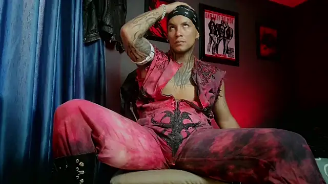 Leonnardo Jaramillo online show from 03/04/26, 03:51