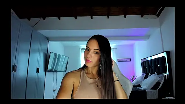 Snapshot of Sara_lopez_28 chatting on 08/07/26, 01:13 Sara lopez 28 online show from 08/07/26, 01:13