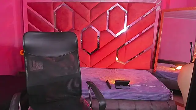 Eimy Sexy  online show from 10/27/25, 01:37