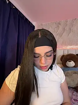 Snapshot of IsabellaAnngel chatting on 07/23/26, 03:15 IsabellaAnngel online show from 07/23/26, 03:15