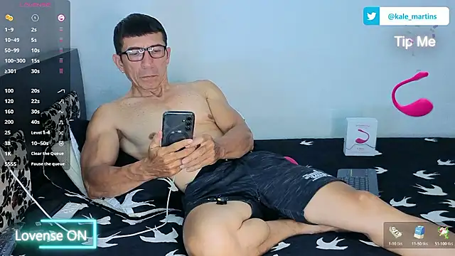 KALE 19 online show from 04/22/26, 03:09