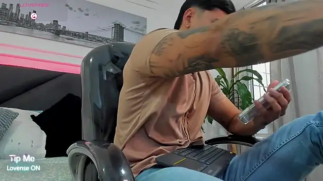 Damian23   online show from 01/16/26, 01:15