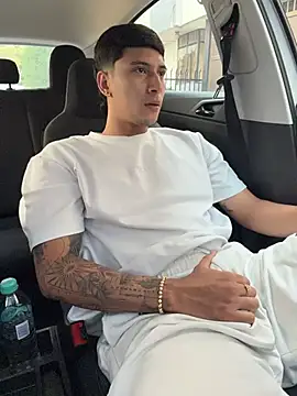 Damian23   online show from 04/01/26, 01:41