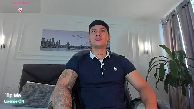 Damian23   online show from 04/20/26, 01:58