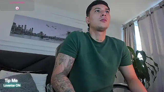 Damian23   online show from 04/22/26, 01:34