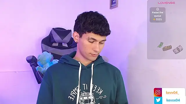 Snapshot of Alexx_tc chatting on 11/24/25, 03:06 Alexx tc online show from 11/24/25, 03:06