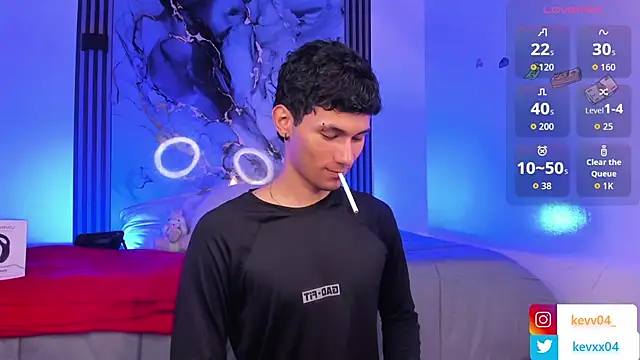 Snapshot of Alexx_tc chatting on 11/28/25, 04:59 Alexx tc online show from 11/28/25, 04:59