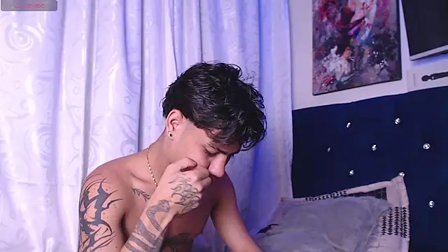 Sexys Boys Hot1 online show from 12/04/25, 01:48