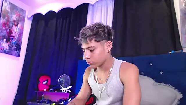 Sexys Boys Hot1 online show from 06/08/26, 01:28