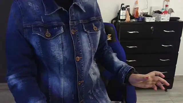 thomascooper7 online show from 01/30/25, 10:19