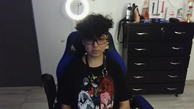 thomascooper7 online show from 02/02/25, 06:37