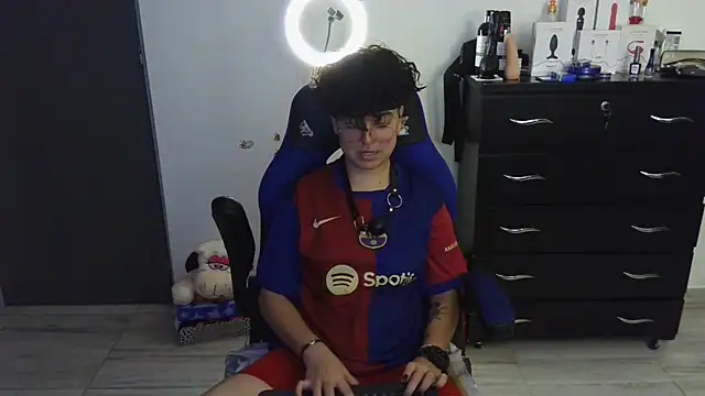 thomascooper7 online show from 03/01/25, 01:53