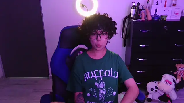 thomascooper7 online show from 09/24/25, 07:17