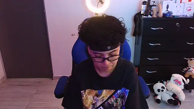 thomascooper7 online show from 11/14/25, 07:34