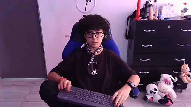 thomascooper7 online show from 03/03/26, 05:30