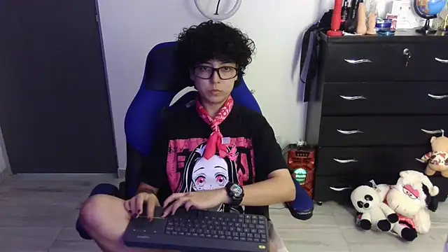 thomascooper7 online show from 04/09/26, 07:19