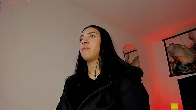 Christine Laam online show from 12/16/25, 07:08