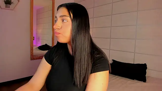 Christine Laam online show from 03/30/26, 11:44