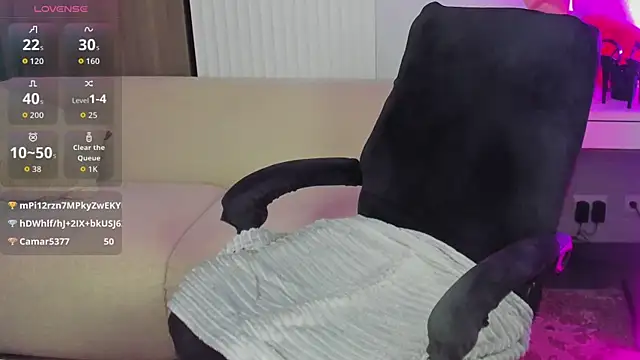 Eva Conors  online show from 04/21/26, 02:51